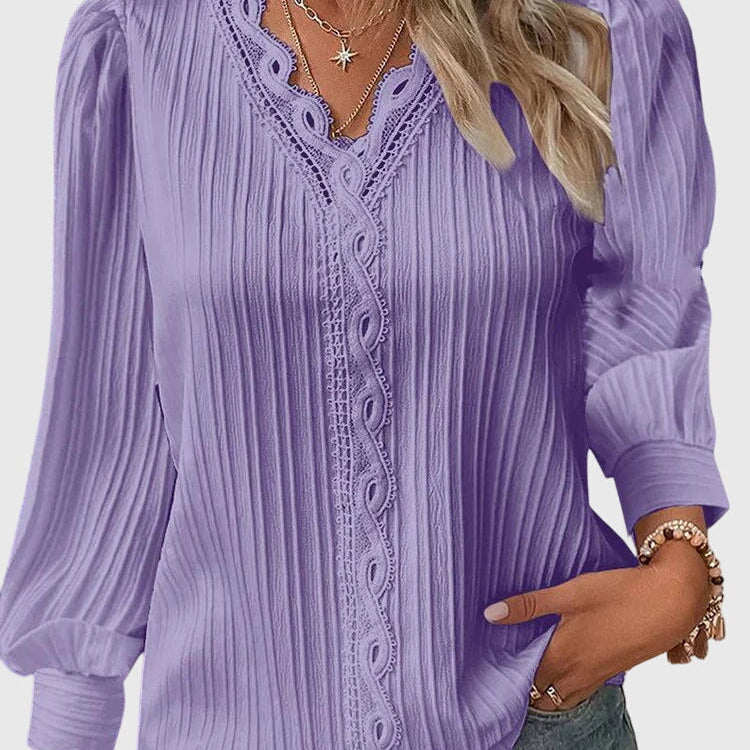 Andrea - Elegant Pullover Blouse