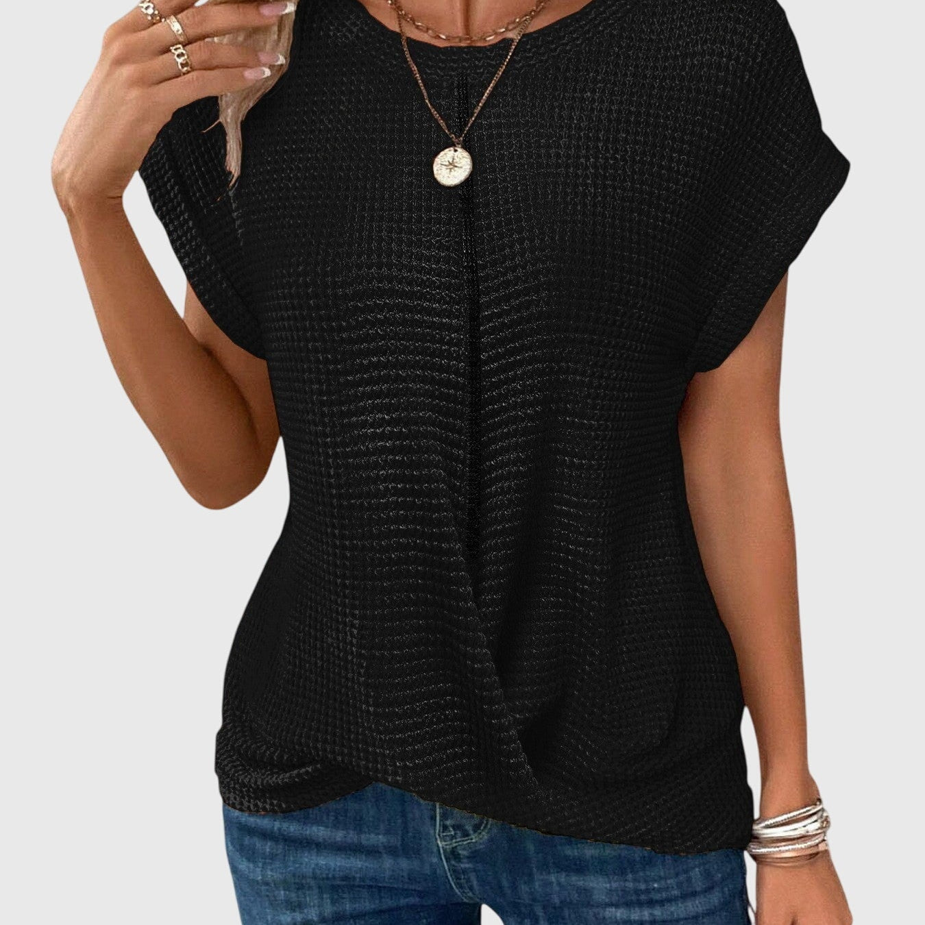Isa - Elegant Blouse with Crew Neck