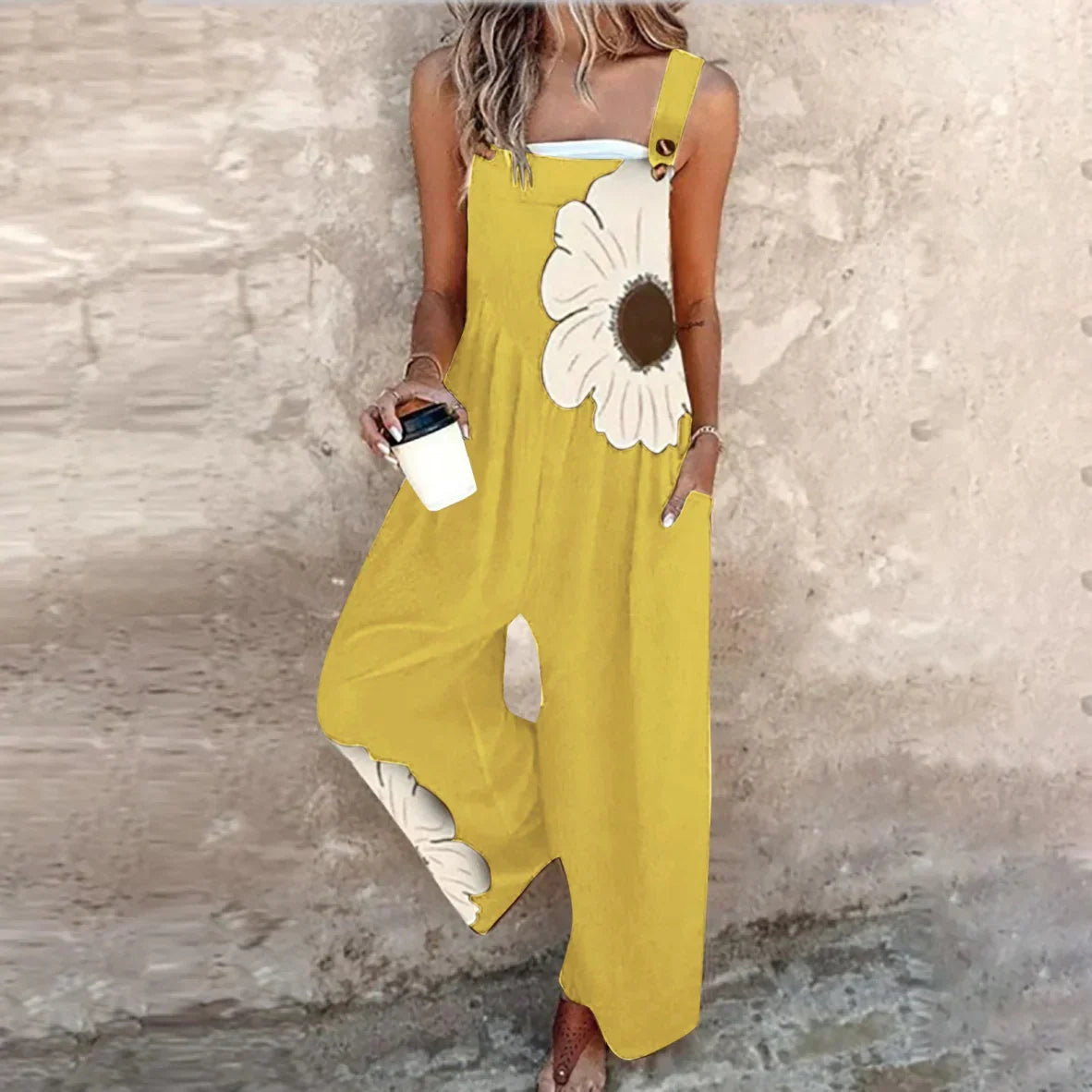 Comfortable printed overalls for women, relaxed fit