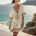 Gold and White Pattern