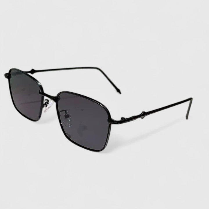 Raygynn - Stylish Sunglasses