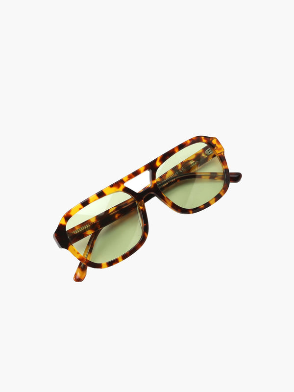 Jaslynn - Elegant Sunglasses