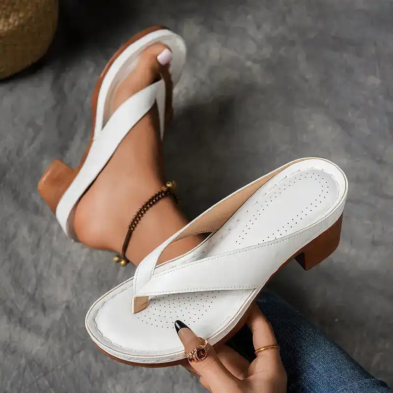 Pauline - Elegant Relaxed Sandals